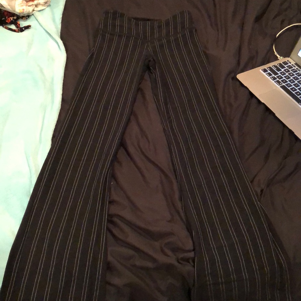 Reversible lulus!! - Picture 3 of 3